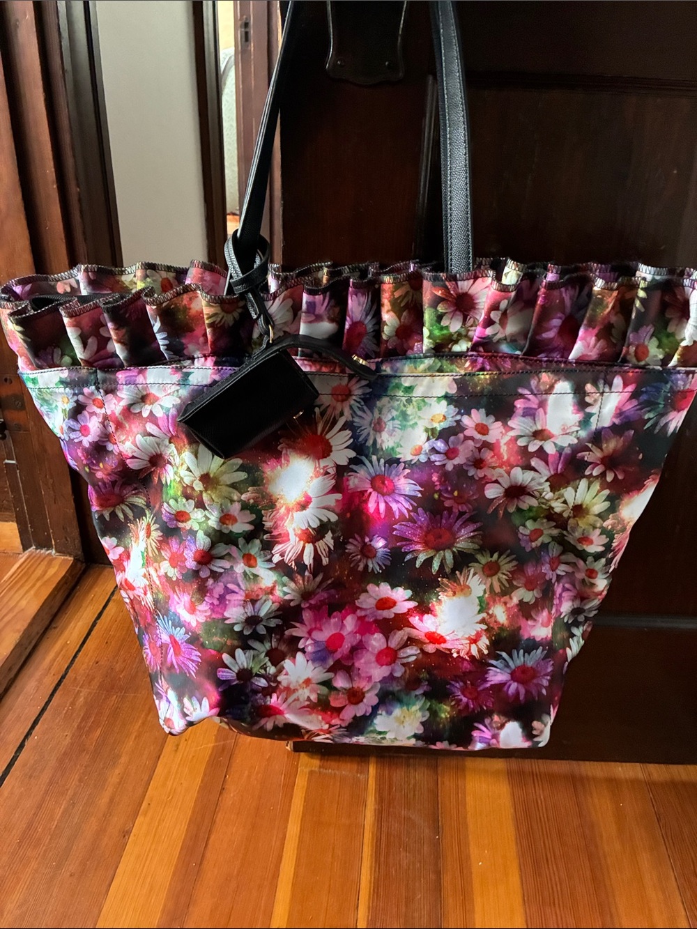 Betsey Johnson overnight bag in EUC